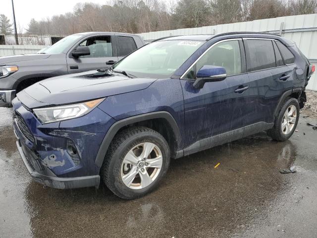 TOYOTA RAV4 XLE 2019 with VIN JTMP1RFV0KD024149 - Photo from auction