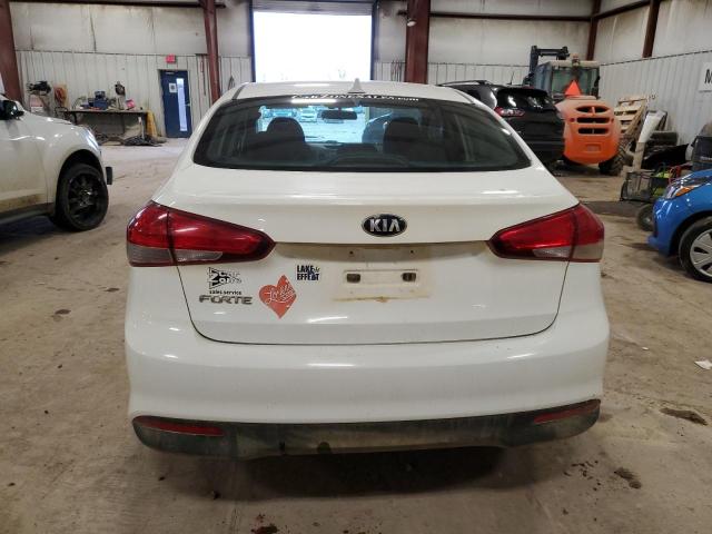 Photo 6 from auction – 2018 KIA FORTE LX with VIN 3KPFK4A76JE218783