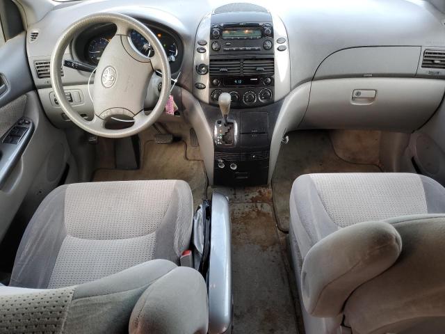 Photo 8 from auction – 2010 TOYOTA SIENNA CE with VIN 5TDKK4CC9AS317189