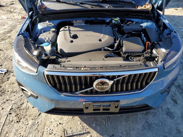 Photo 12 from auction – 2023 VOLVO XC40 PLUS with VIN YV4L12UN7P2912423