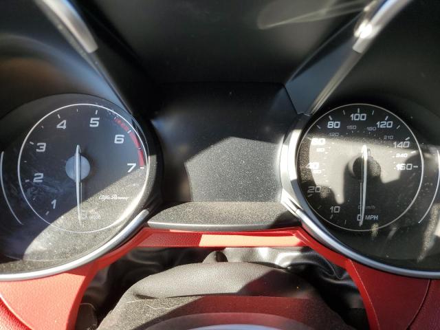 Photo 9 from auction – 2018 ALFA ROMEO GIULIA with VIN ZARFAEBN6J7593102