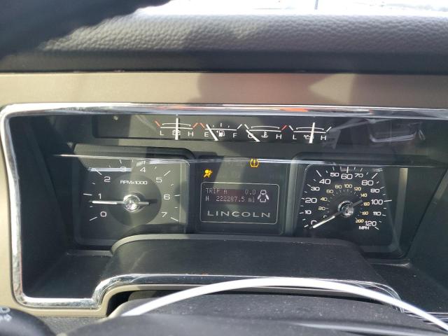 Photo 9 from auction – 2011 LINCOLN NAVIGATOR with VIN 5LMJJ2J58BEJ07836