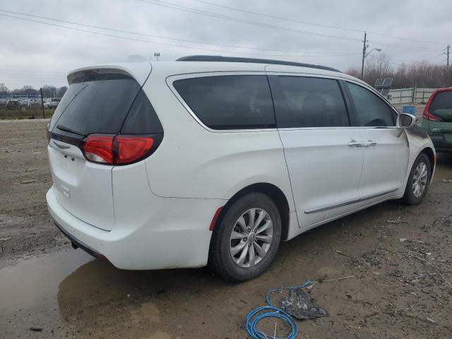 Photo 3 from auction – 2017 CHRYSLER PACIFICA T with VIN 2C4RC1BG9HR510198
