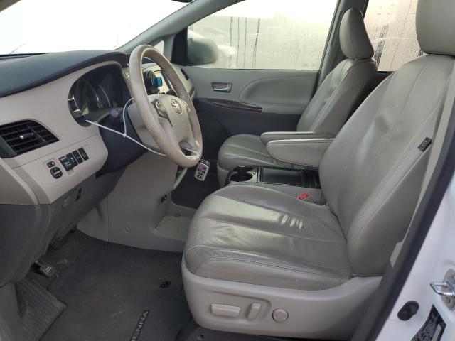 Photo 7 from auction – 2013 TOYOTA SIENNA XLE with VIN 5TDYK3DC4DS285503
