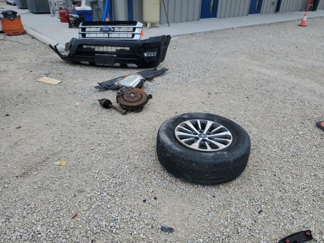 Photo 13 from auction – 2016 FORD EXPEDITION with VIN 1FMJK1JT2GEF53531