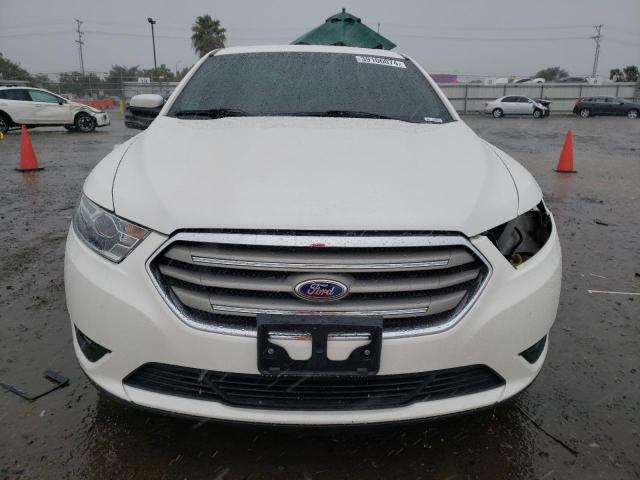 Photo 5 from auction – 2015 FORD TAURUS SEL with VIN 1FAHP2E87FG151531