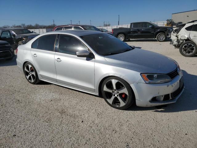 Photo 4 from auction – 2011 VOLKSWAGEN JETTA with VIN 3VWDZ7AJ5BM041129