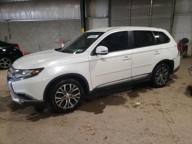 MITSUBISHI OUTLANDER 2016 with VIN JA4AZ3A31GZ023808 - Photo from auction