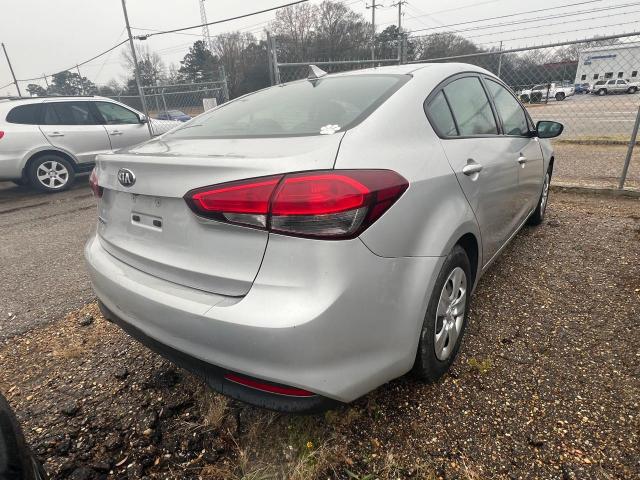 Photo 4 from auction – 2017 KIA FORTE LX with VIN 3KPFL4A79HE023557