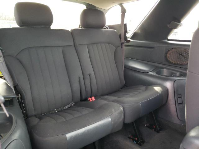 Photo 10 from auction – 2004 CHEVROLET BLAZER with VIN 1GNCS18X64K119672