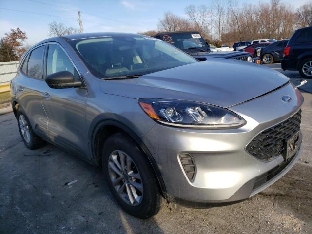 Photo 4 from auction – 2022 FORD ESCAPE SE with VIN 1FMCU9G69NUA80989