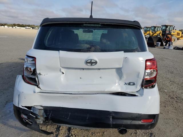 Photo 6 from auction – 2012 TOYOTA SCION XD with VIN JTKKU4B42C1017961