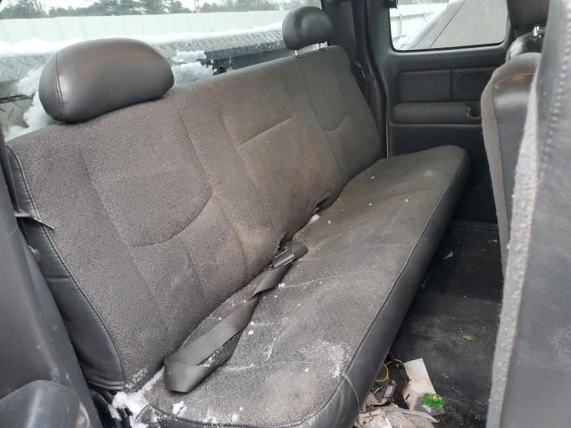 Zdjęcie 10 z aukcji – 2004 CHEVROLET SILVERADO z VIN 2GCEK19T841272647