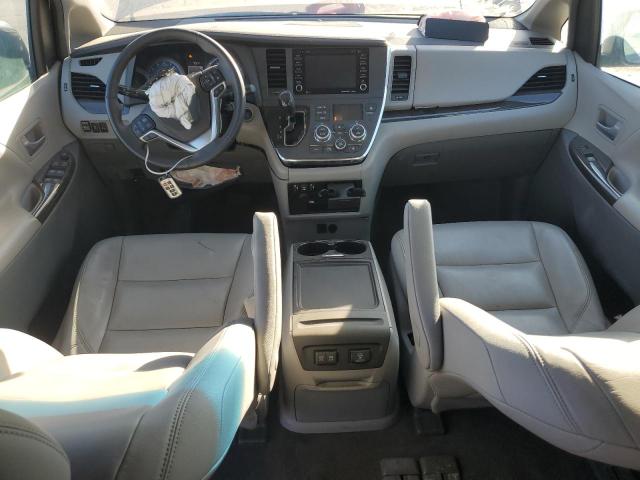Photo 8 from auction – 2018 TOYOTA SIENNA XLE with VIN 5TDYZ3DC3JS921237