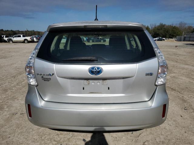 Photo 6 from auction – 2013 TOYOTA PRIUS V with VIN JTDZN3EU2D3195237