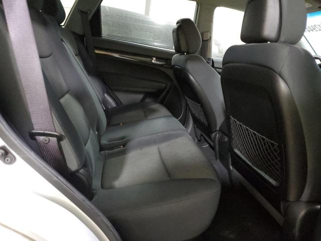 Photo 11 from auction – 2012 KIA SORENTO BA with VIN 5XYKTCA66CG270191
