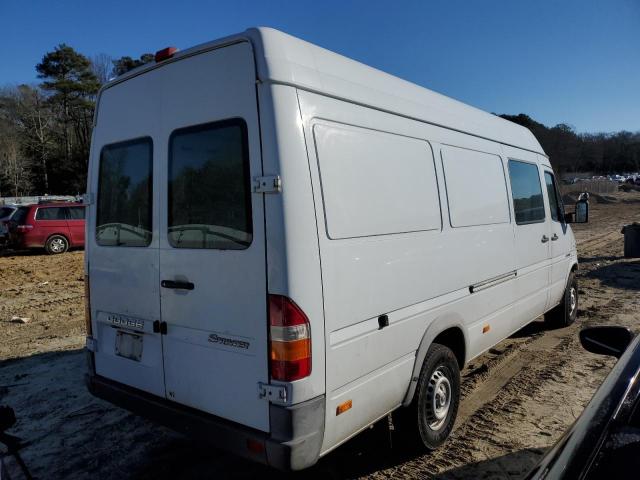 Photo 3 from auction – 2005 SPRINTER 2500 SPRIN with VIN WD2PD744655752674