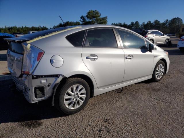 Photo 3 from auction – 2013 TOYOTA PRIUS PLUG with VIN JTDKN3DPXD3039850