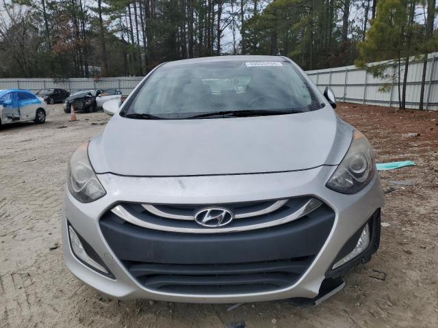 Photo 5 from auction – 2013 HYUNDAI ELANTRA GT with VIN KMHD35LE7DU080744