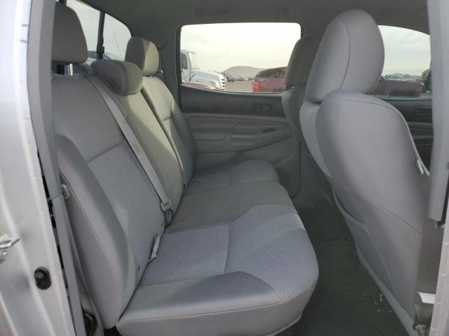 Photo 10 from auction – 2012 TOYOTA TACOMA DOU with VIN 5TFLU4EN5CX047422