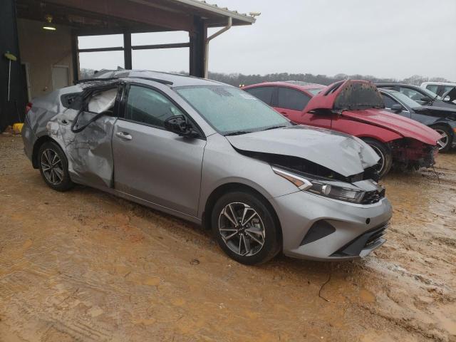 Photo 4 from auction – 2022 KIA FORTE FE with VIN 3KPF24ADXNE446930