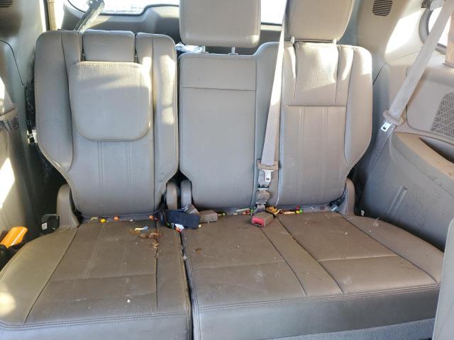 Photo 10 from auction – 2013 CHRYSLER TOWN & COU with VIN 2C4RC1CG8DR681386