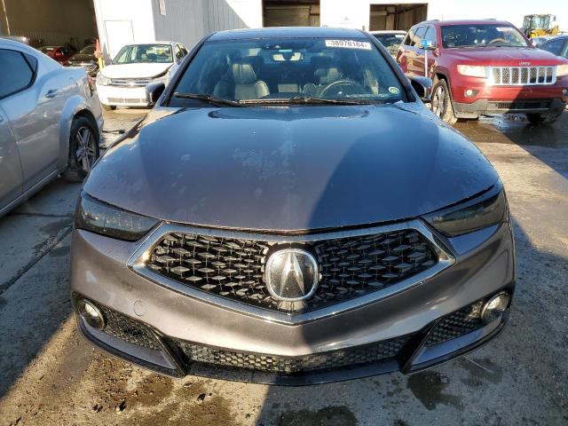 Photo 5 from auction – 2018 ACURA TLX TECH+A with VIN 19UUB2F61JA000265