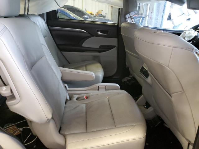 Photo 10 from auction – 2018 TOYOTA HIGHLANDER with VIN 5TDDZRFH5JS490040
