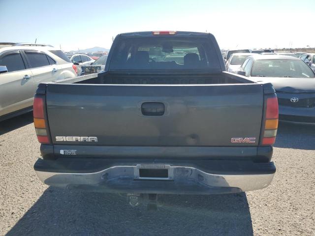 Photo 6 from auction – 2005 GMC SIERRA 150 with VIN 2GTEC13T351301043