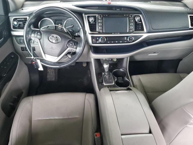 Photo 8 from auction – 2018 TOYOTA HIGHLANDER with VIN 5TDDZRFH2JS485586