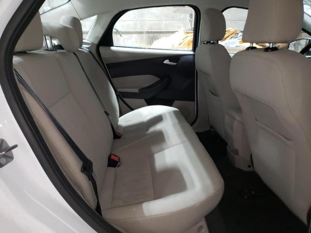 Photo 10 from auction – 2015 FORD FOCUS SE with VIN 1FADP3F28FL229823