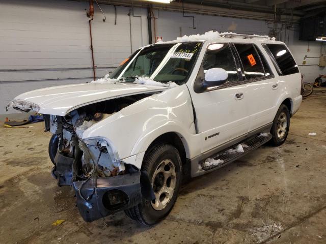 LINCOLN NAVIGATOR 2000 with VIN 5LMEU27A4YLJ21637 - Photo from auction
