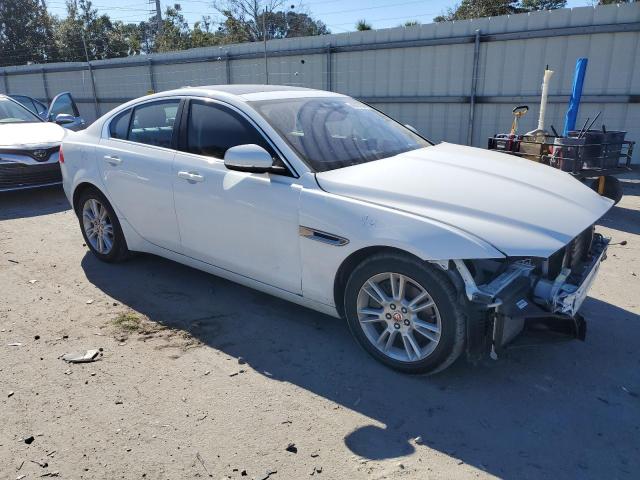 Photo 4 from auction – 2019 JAGUAR XE PREMIUM with VIN SAJAD4FXXKCP44910
