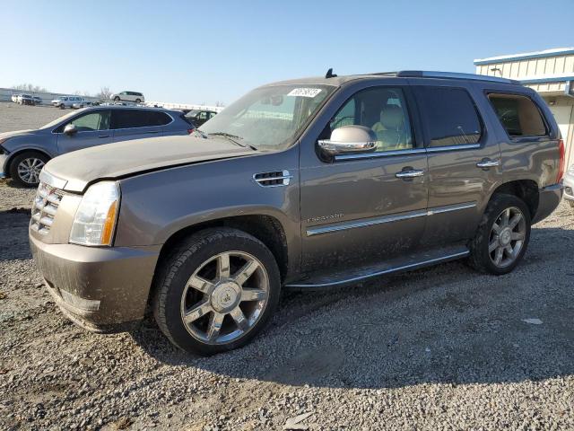 CADILLAC ESCALADE L 2011 with VIN 1GYS4BEF9BR161736 - Photo from auction