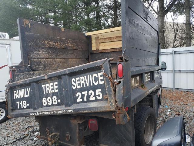 Photo 3 from auction – 2002 FORD F550 SUPER with VIN 1FDAF57F82EC35998