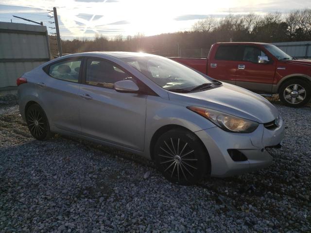 Photo 4 from auction – 2012 HYUNDAI ELANTRA GL with VIN 5NPDH4AEXCH096609