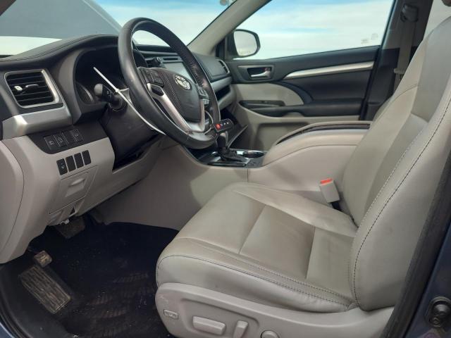 Photo 7 from auction – 2018 TOYOTA HIGHLANDER with VIN 5TDKZRFH5JS236285