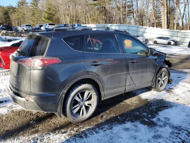 Photo 3 from auction – 2017 TOYOTA RAV4 XLE with VIN JTMRFREV0HJ128372