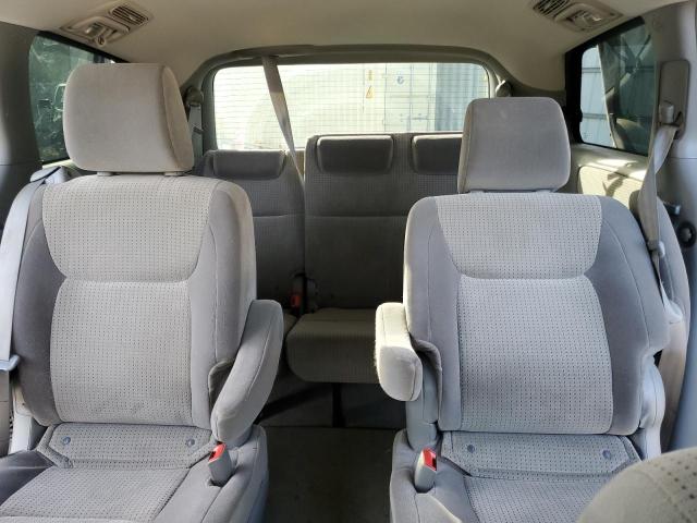 Photo 10 from auction – 2010 TOYOTA SIENNA CE with VIN 5TDKK4CC9AS317189