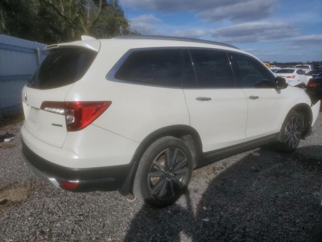 Photo 3 from auction – 2019 HONDA PILOT TOUR with VIN 5FNYF5H90KB033781