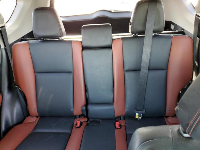 Photo 10 from auction – 2015 TOYOTA RAV4 LIMIT with VIN 2T3DFREV8FW382727