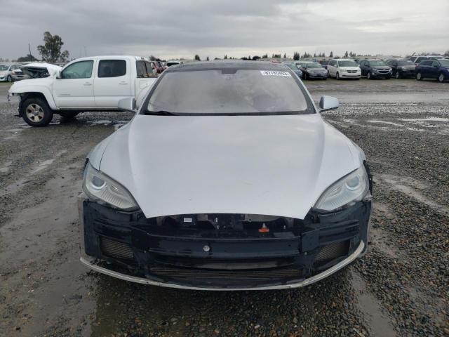 Photo 5 from auction – 2012 TESLA MODEL S with VIN 5YJSA1DN1CFS00120