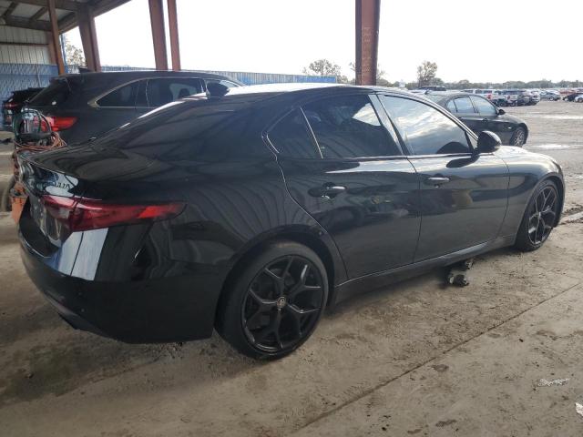 Photo 3 from auction – 2019 ALFA ROMEO GIULIA with VIN ZARFAMAN3K7621158