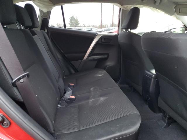 Photo 11 from auction – 2017 TOYOTA RAV4 LE with VIN JTMZFREV0HJ104153