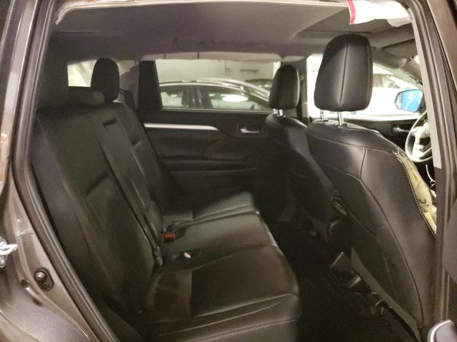 Photo 11 from auction – 2019 TOYOTA HIGHLANDER with VIN 5TDJZRFHXKS706498