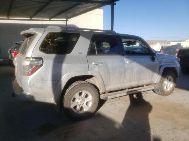 Foto 3 de la subasta – 2014 TOYOTA 4RUNNER SR con VIN JTEBU5JR2E5182104