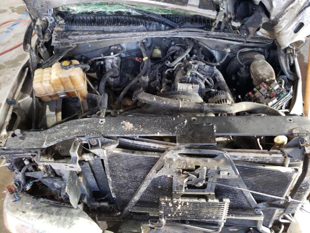 صورة رقم 11 من المزاد - 2004 GMC NEW SIERRA مع VIN 2GTEC19T141136714