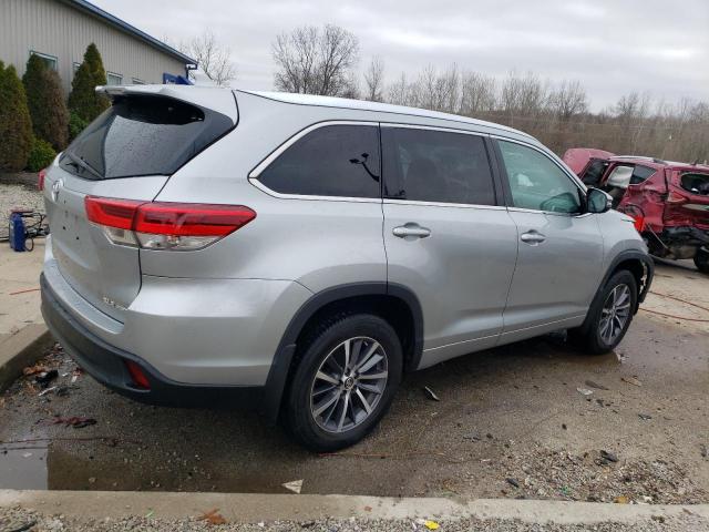 Photo 3 from auction – 2017 TOYOTA HIGHLANDER with VIN 5TDJZRFH5HS522384