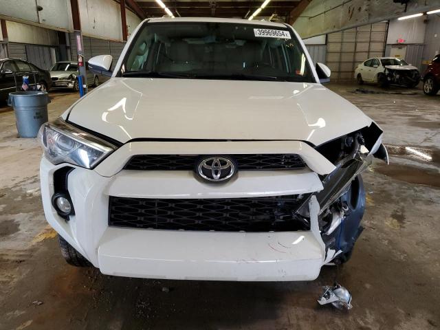 Photo 5 from auction – 2015 TOYOTA 4RUNNER SR with VIN JTEBU5JR2F5227625