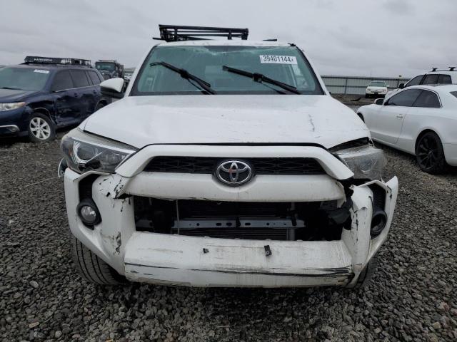 Photo 5 from auction – 2014 TOYOTA 4RUNNER SR with VIN JTEBU5JR3E5152495